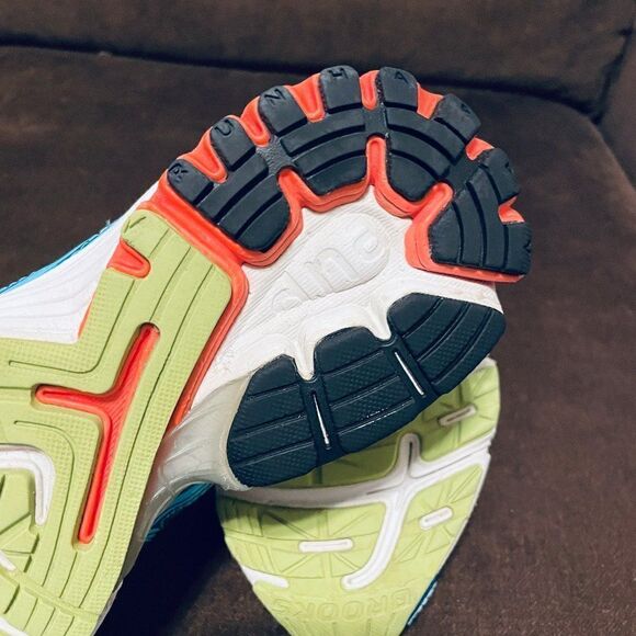 Excellent Brooks Ravenna 5 womens running shoes 7.5 US 38.5 EUR Medium Blue - Picture 8 of 9